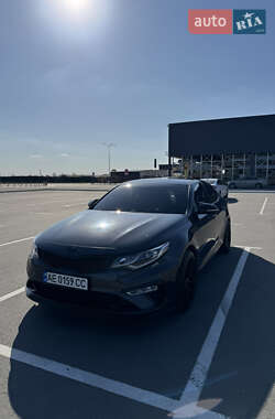 Седан Kia K5 2019 в 
