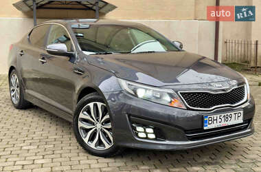 Седан Kia K5 2014 в 