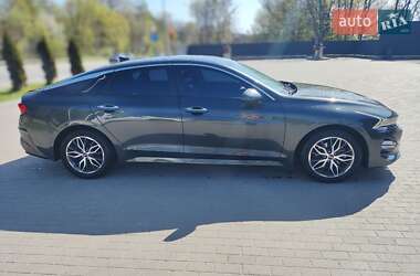 Седан Kia K5 2020 в 
