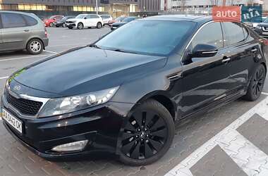 Седан Kia K5 2010 в Києві