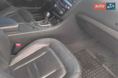 Седан Kia K5 2011 в 