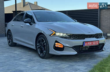 Седан Kia K5 2020 в 