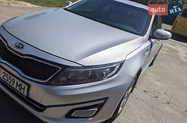 Седан Kia K5 2015 в Києві