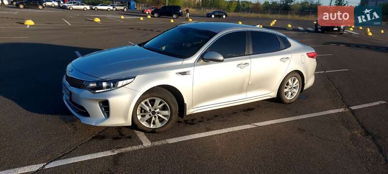 Седан Kia K5 2016 в Киеве фото 10 Седан Kia K5 2016 в Киеве