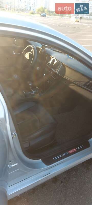 Седан Kia K5 2016 в Киеве фото 15 Седан Kia K5 2016 в Киеве