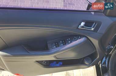 Седан Kia K5 2012 в 