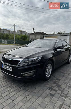 Седан Kia K5 2010 в Дніпрі