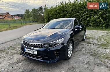 Седан Kia K5 2017 в Киеве