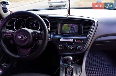 Седан Kia K5 2014 в 