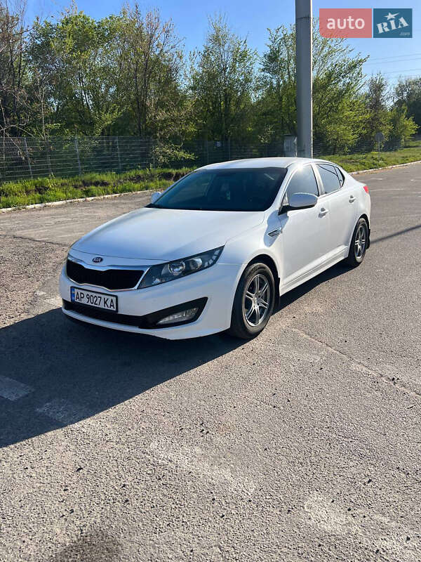 Kia K5 2012