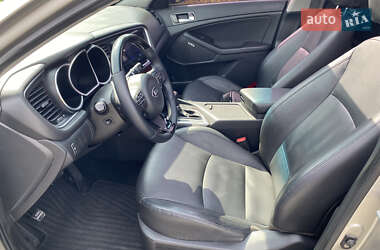 Седан Kia K5 2013 в 