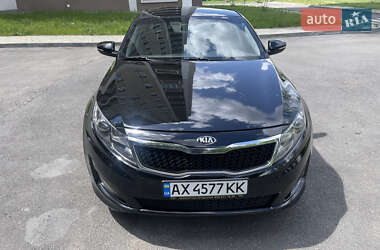 Седан Kia K5 2013 в Харкові