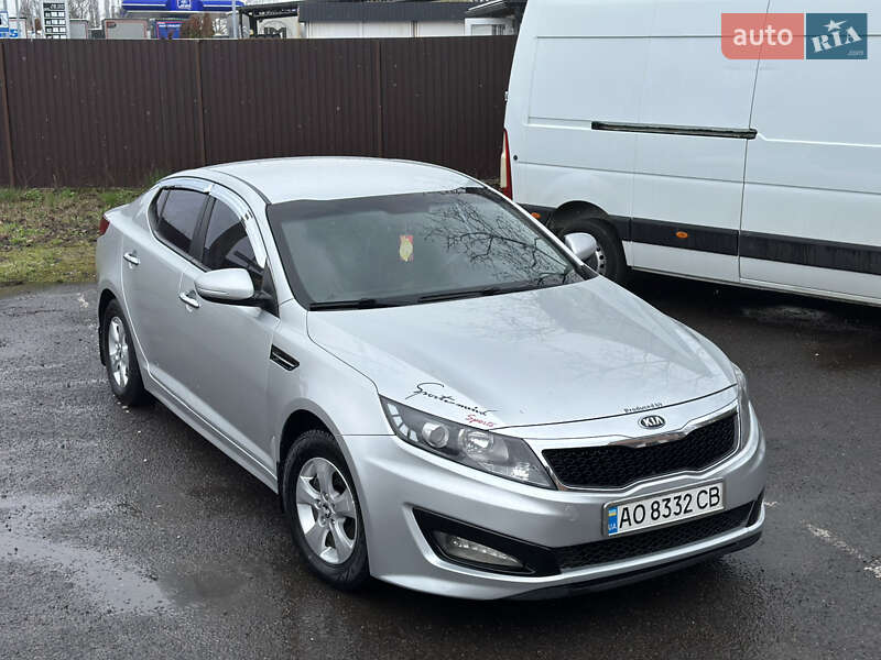 Kia K5 2012