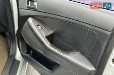 Седан Kia K5 2012 в 