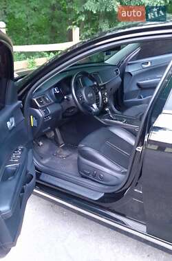 Седан Kia K5 2016 в 
