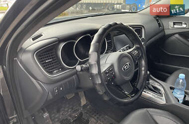 Седан Kia K5 2015 в 