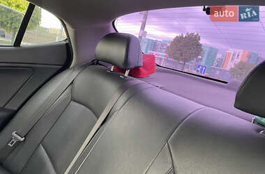 Седан Kia K5 2015 в 