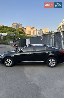 Седан Kia K5 2014 в 