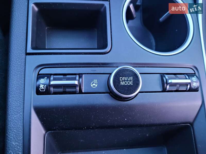 Седан Kia K5 2020 в Киеве