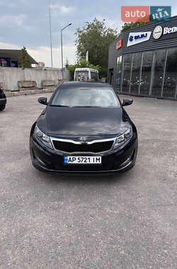 Седан Kia K5 2010 в 