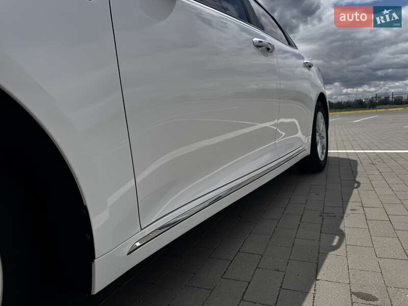Седан Kia K5 2015 в Одесі