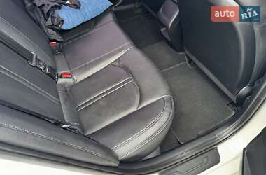 Седан Kia K5 2015 в 