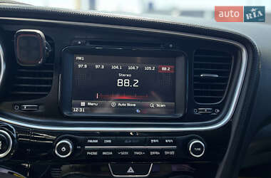 Седан Kia K5 2014 в 