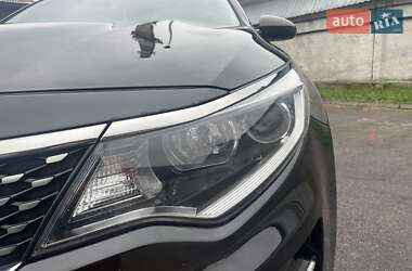 Седан Kia K5 2016 в 