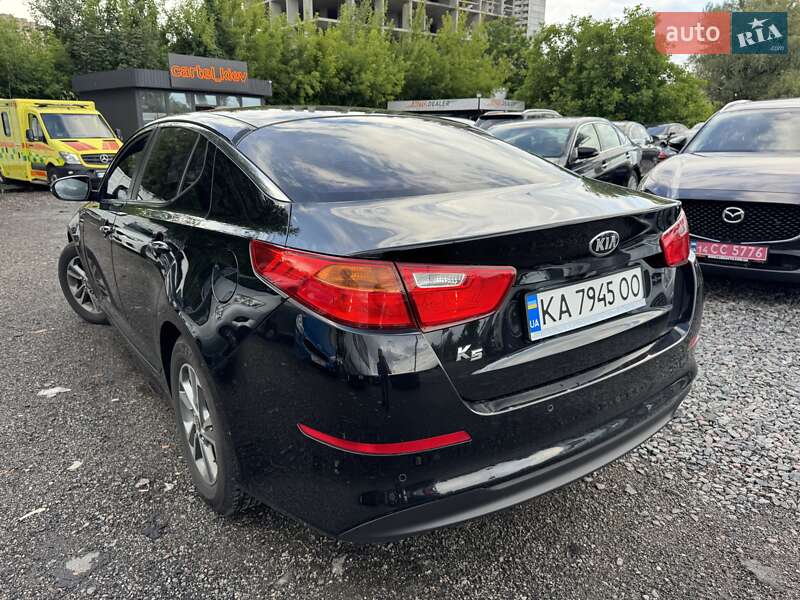 Седан Kia K5 2014 в Києві