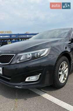 Седан Kia K5 2014 в 