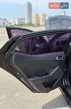 Седан Kia K5 2014 в 