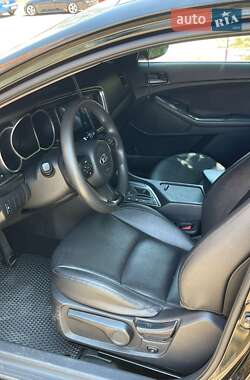 Седан Kia K5 2014 в 