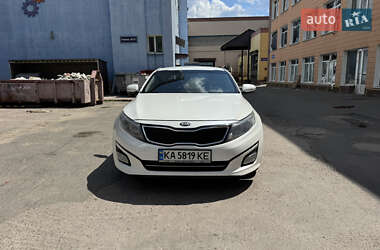 Седан Kia K5 2013 в 