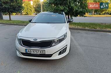Седан Kia K5 2014 в 