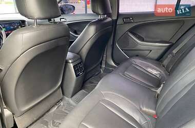 Седан Kia K5 2013 в 