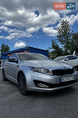 Седан Kia K5 2012 в 
