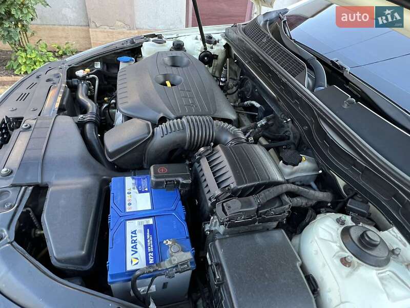 Седан Kia K5 2012 в Одессе