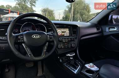 Седан Kia K5 2011 в 