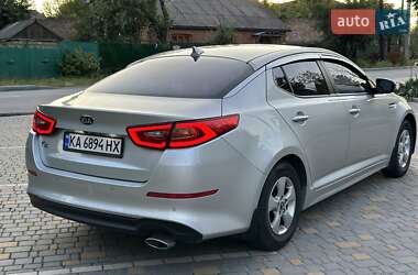 Седан Kia K5 2014 в 