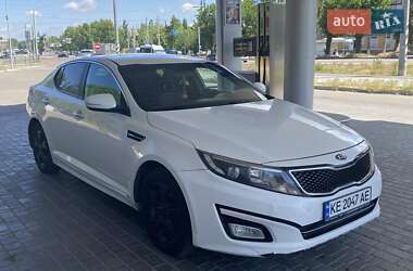 Седан Kia K5 2014 в 
