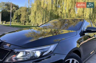 Седан Kia K5 2015 в 