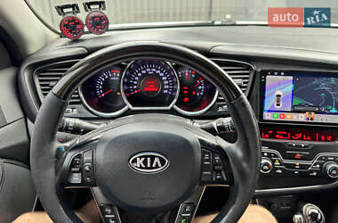 Седан Kia K5 2012 в Киеве