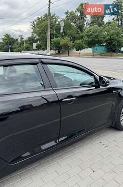 Седан Kia K5 2013 в 