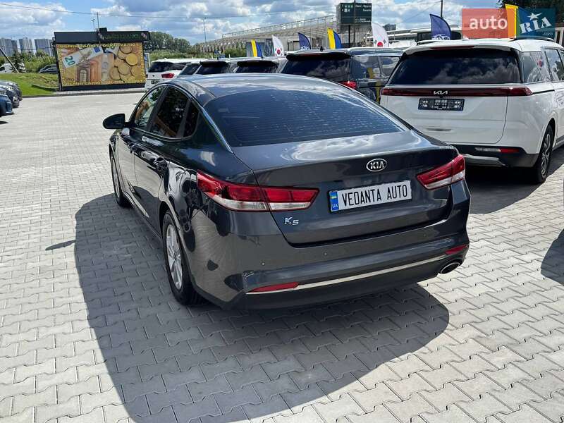 Седан Kia K5 2016 в Киеве фото 4 Седан Kia K5 2016 в Киеве