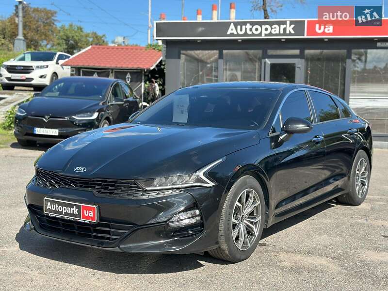 Седан Kia K5 2020 в 