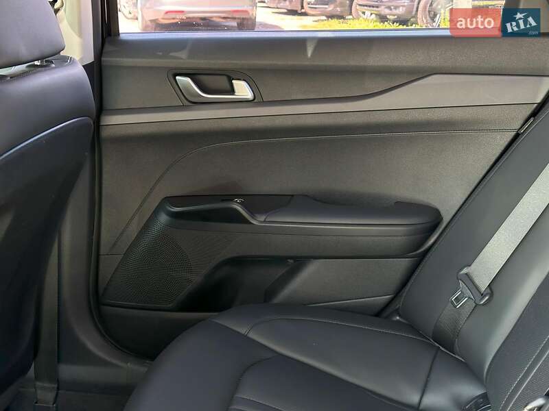 Седан Kia K5 2020 в Виннице