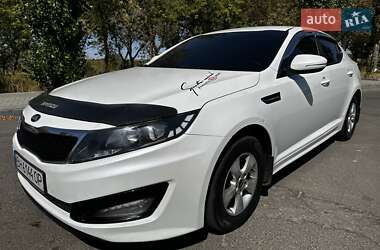 Седан Kia K5 2012 в Николаеве