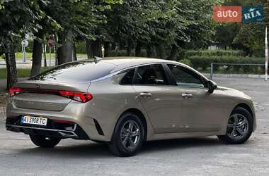 Седан Kia K5 2021 в 