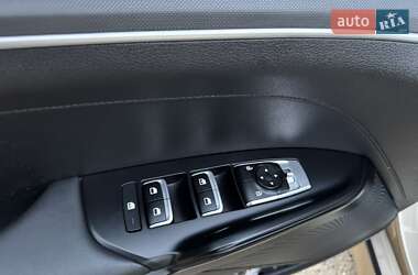 Седан Kia K5 2021 в 
