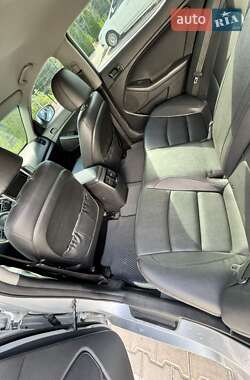 Седан Kia K5 2013 в 